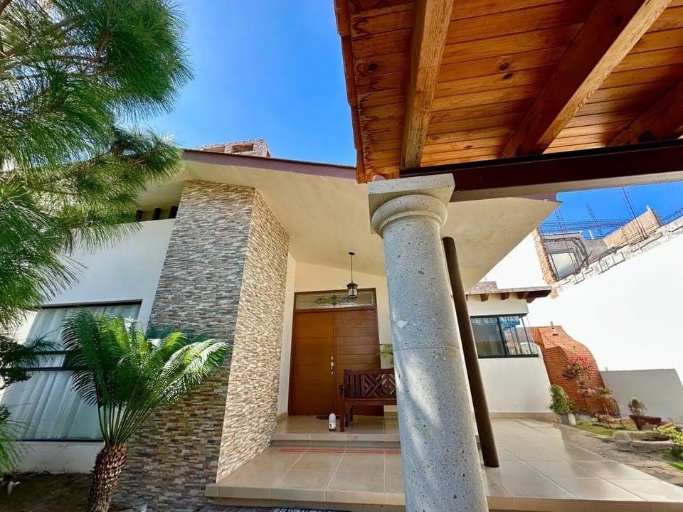 RESIDENCIAL HACIENDA DE TEQUISQUIAPAN